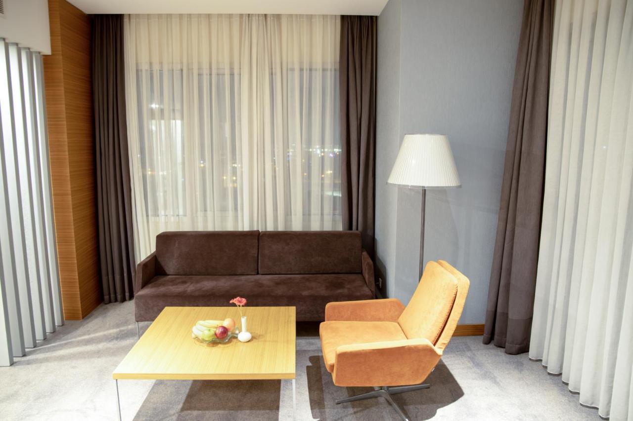 Ramada Plaza By Wyndham Istanbul Asia Airport Kocaeli Exterior foto